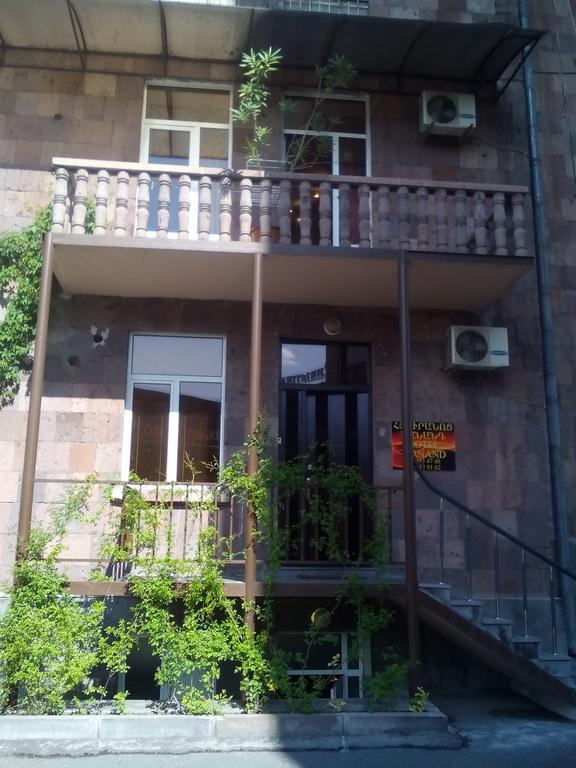 Manand Hotel Erevan Esterno foto